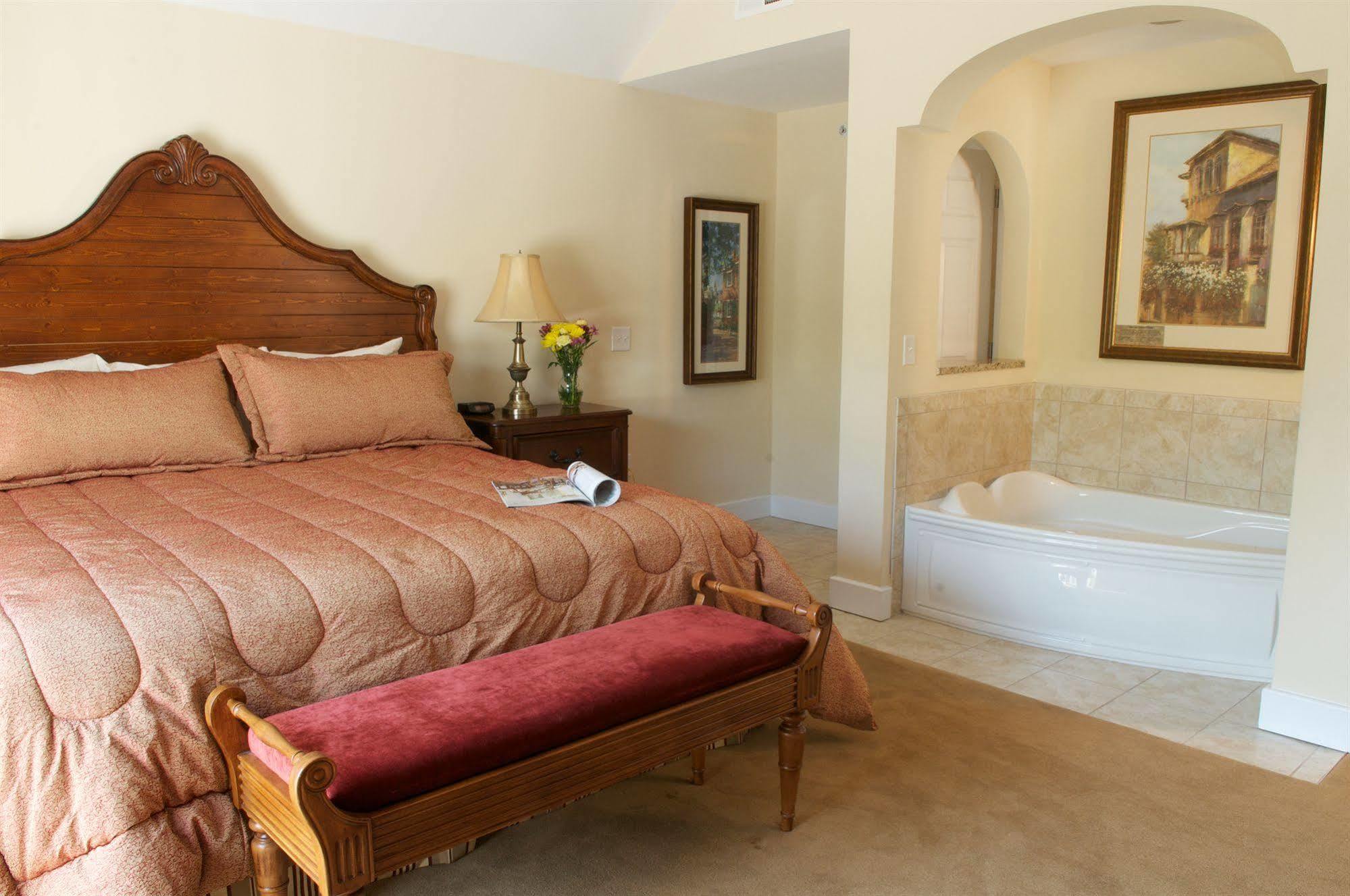 King'S Creek Plantation Hotel Williamsburg Room photo